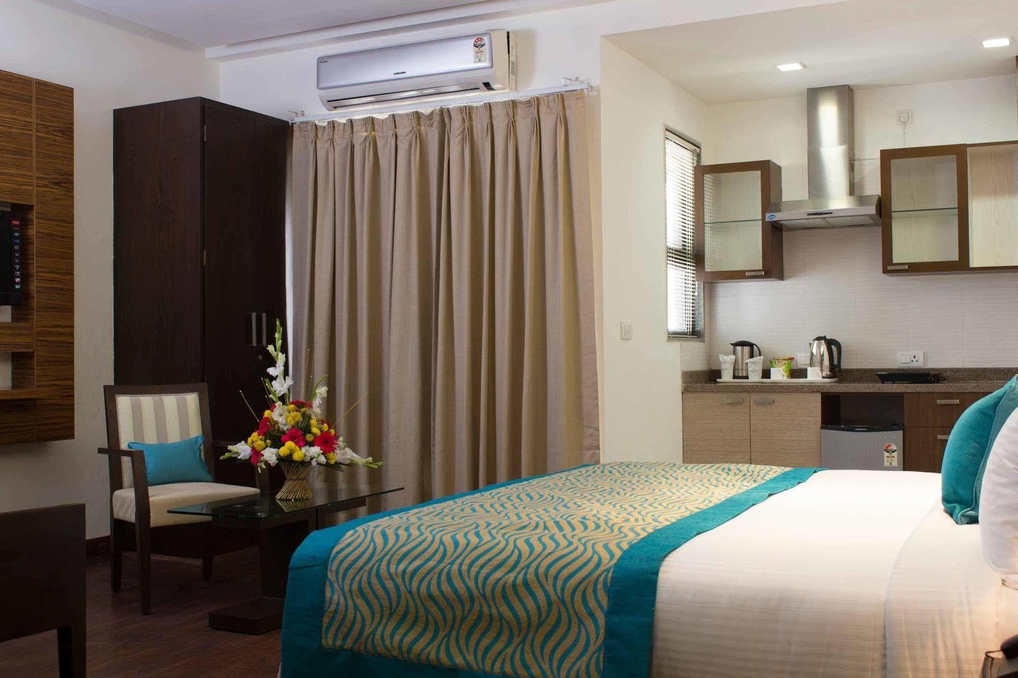 Stately Suites Mg Road Gurgáon Exteriér fotografie