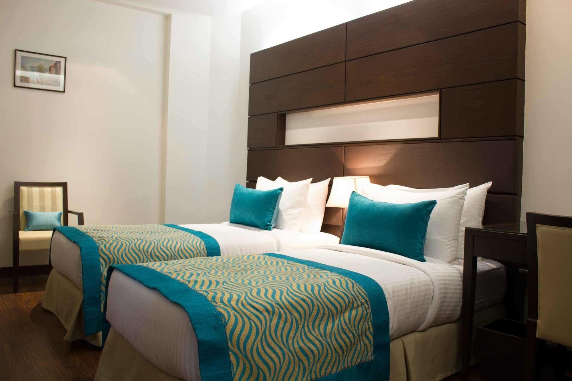 Stately Suites Mg Road Gurgáon Exteriér fotografie